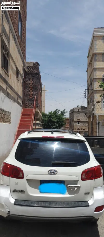 Hyundai Santa Fe GLS Top 3