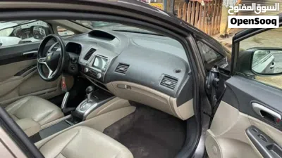 Honda Civic EXI Plus 4