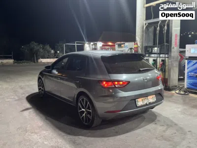 Seat Leon Standard 4
