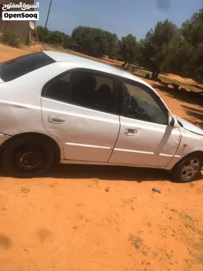 Hyundai Verna S 2