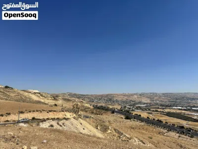 3800 متر على فوق شارع الاردن بالقرب من جامعة عمان العربية بسعر حرق حرق 3