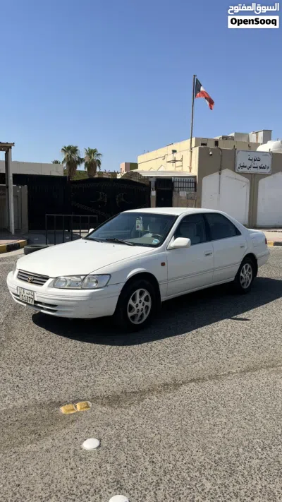 تويوتا كامري GL 2