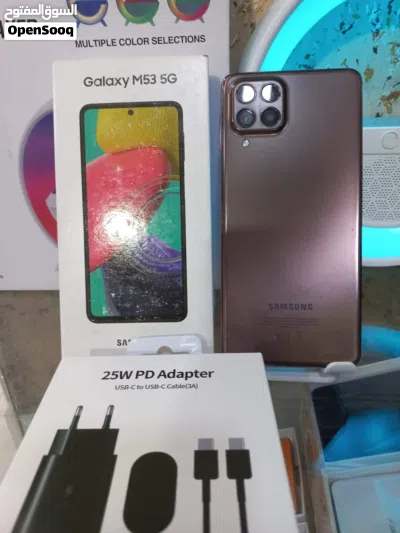 مستعمل اخو الجديد Samsung M53 5G رام 16جيجا 256 أغراضة والكرتونه الأصلية متوفر توصيل 2