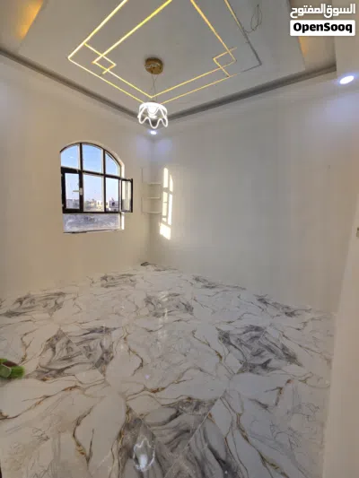 عماره سكنيه استثماريه للبيع ثلاثه ادوار شارع 12متر وبسعر مغري جدا 4