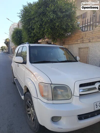 تويوتا سيكويا SR 5 2