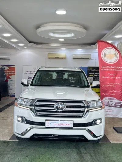 Toyota Land Cruiser VXR 3