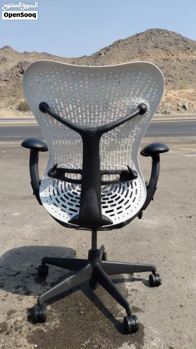 Herman Miller Mirra American Made 2