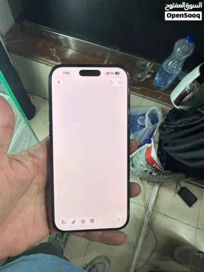 17 بروماكس 256 جيجا ازرق مبدل شاشة اوليد نوعيتها ووضوحها ممتاز بطارية 100 مشحون 173 مرة مع الكارتون 3