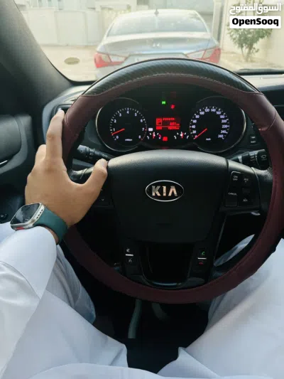 Kia Cadenza Premium 4