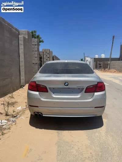 بي ام دبليو الفئة 5 528 4