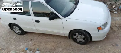 Hyundai Accent GL 3