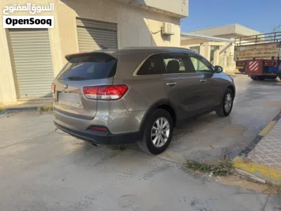 كيا سورينتو EX 2
