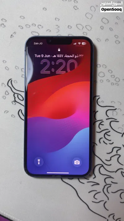 ايفون 13 عادي 128GB بحالة ممتازة 2