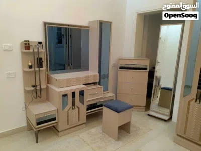 غرفة نوم نوع باريس للبيع متكونة من تسعة قطع 4