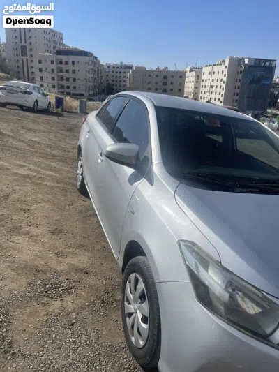 تويوتا يارس SE 2
