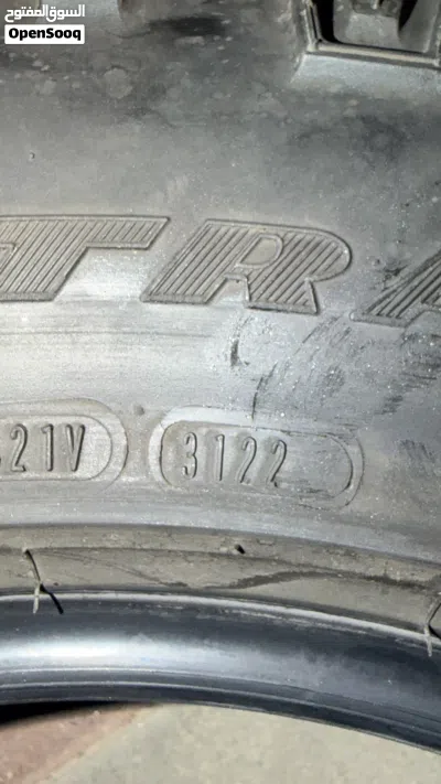 4 Good year Tyre 275/65R18 اطارات شبه جديده استخدام قليل 3
