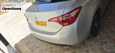 Toyota Corolla LE 2