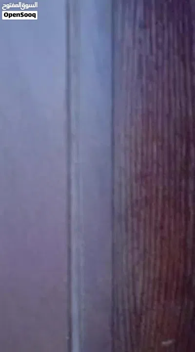 شقه للإيجار مكونه من غرفه وصاله وحمام وتكييف مركزي خيطان قطعه 6 مو مطلوب جم عدد الابناء 3