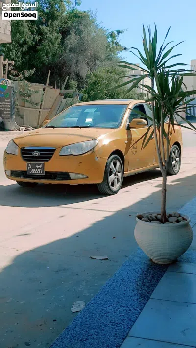 Hyundai Avante SE 2