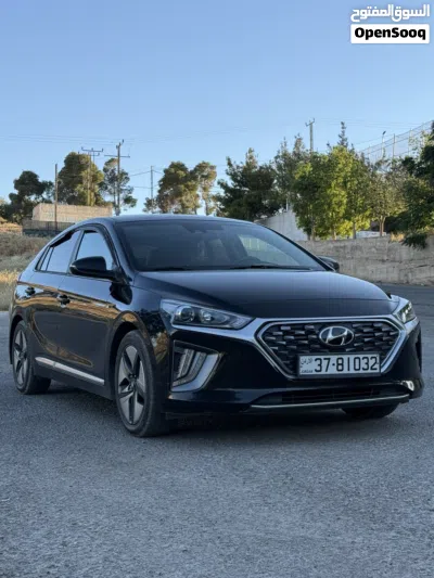 Hyundai Ioniq Standard 2