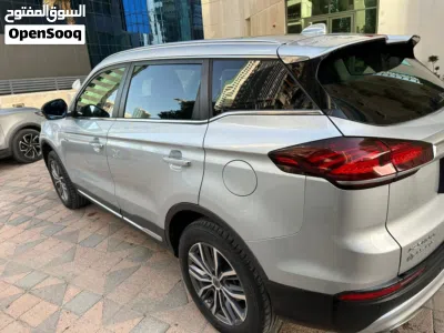 Geely Azkarra 3