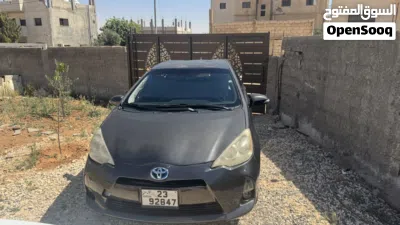 تويوتا بريوس Prius C 2