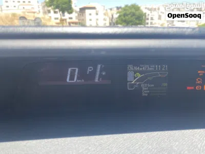 تويوتا بريوس Prius C 4
