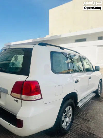 Toyota Land Cruiser EXR 4