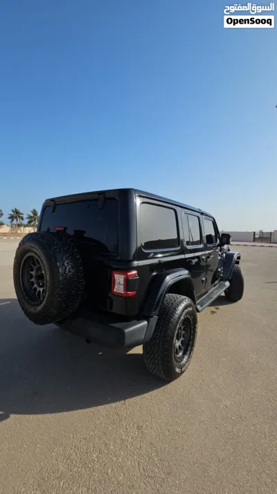 Jeep Wrangler Unlimited 4