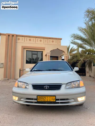 Toyota Camry XLE 2