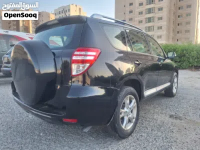 Toyota RAV 4 Standard 3