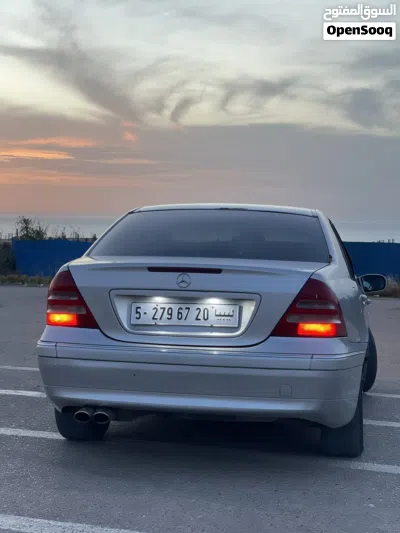 Mercedes Benz C-Class C 200 2