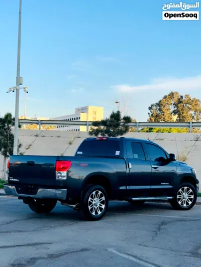 Toyota Tundra SR5 2