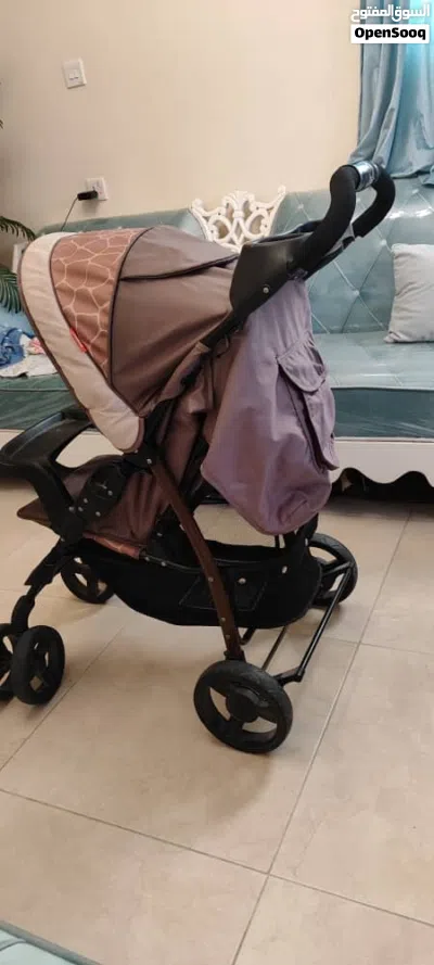 عربه اطفال ماركة عالمية جونيورس 2