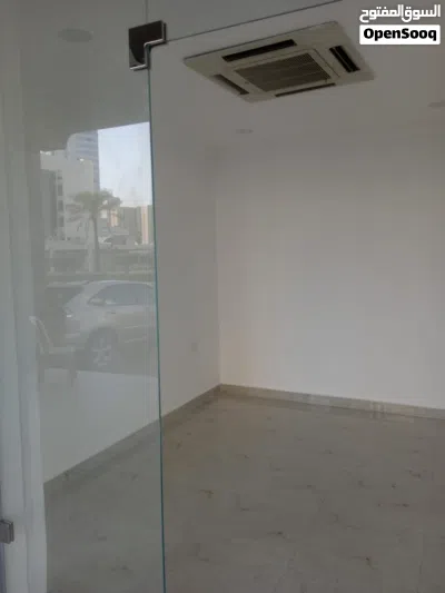 للإيجار محل مقابل برج التحرير 4