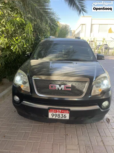 GMC Acadia SLE 2