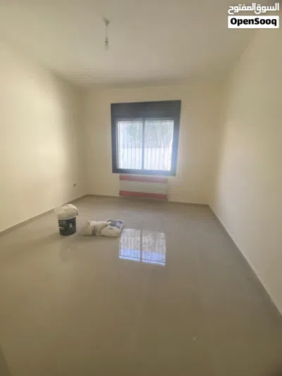 شقة ارضيه فاخرة جديدة لم تُسكن للإيجار في ضاحية النخيل 4