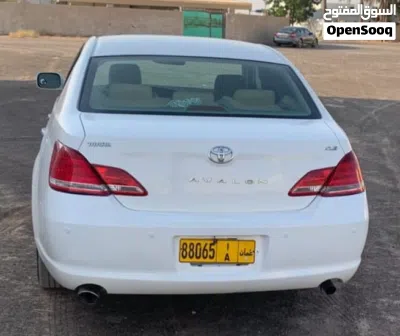 تويوتا افالون XLE 4