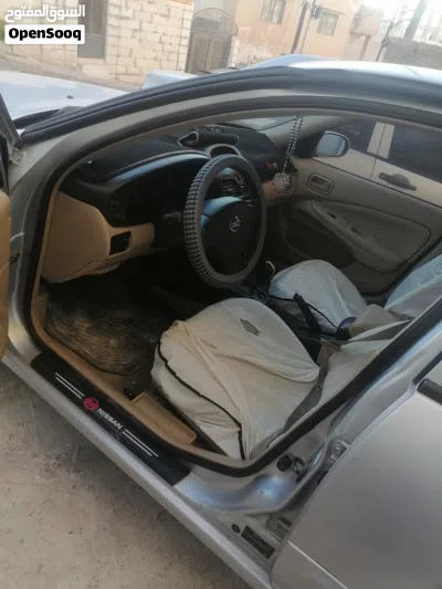 Nissan Sunny SL 2