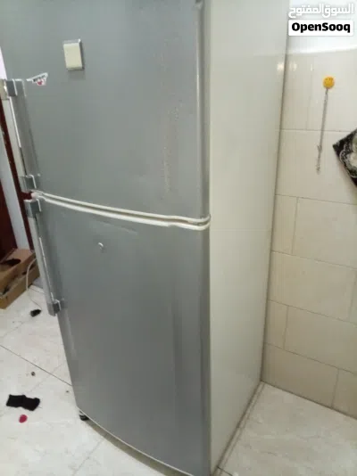 ثلاجة شارب كل قطعهاا اصلية صلات النبي وتبريدهاا ممتاز عل فحص 2