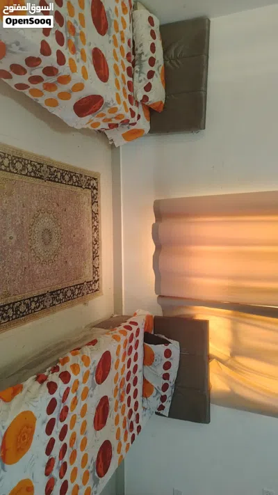 سرير الراحه مع اللحاف اللون الرمادي 2