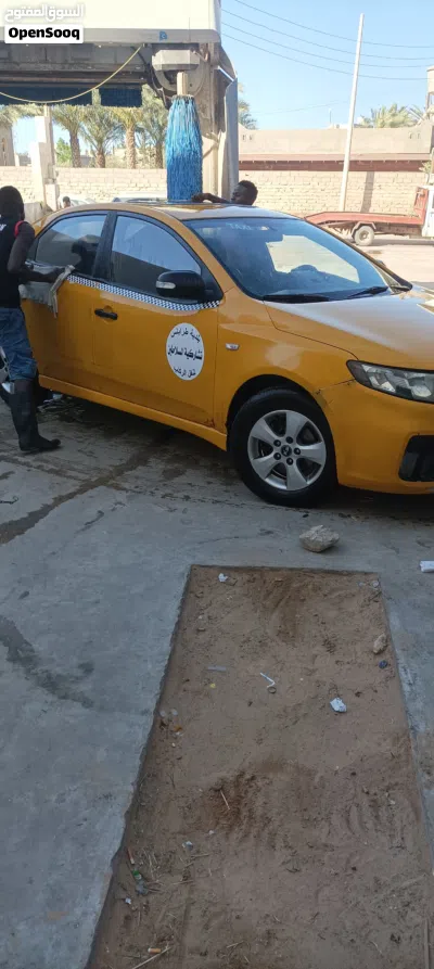 Kia Cerato EX 3
