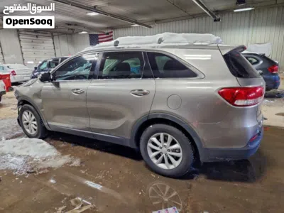 Kia Sorento EX 4