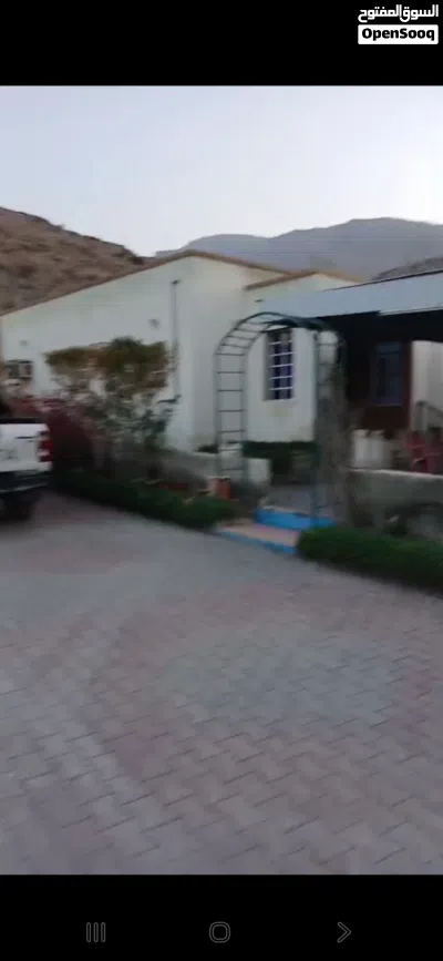 للبيع مزرعه وبيت في نخل طوي القرون 4