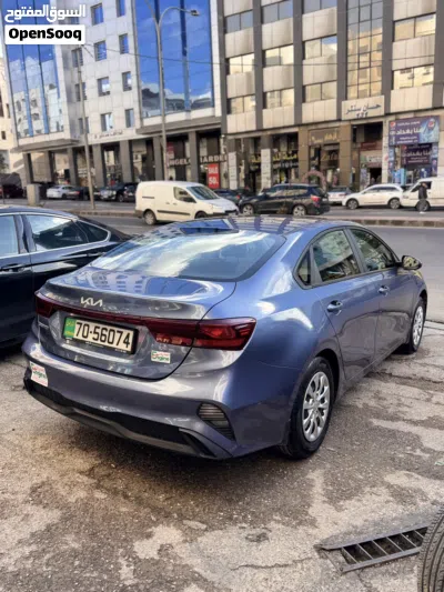 Kia Cerato Standard 3