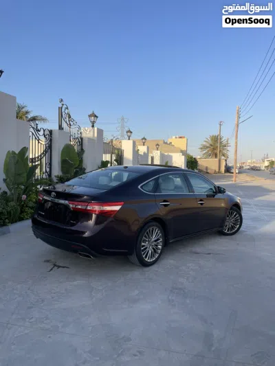 تويوتا افالون XLE 3