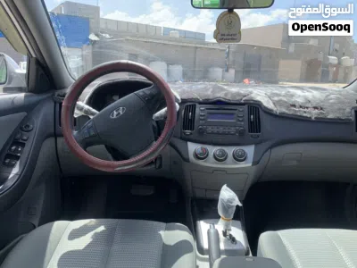 هيونداي افانتي SE 2