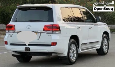 تويوتا لاند كروزر GXR 4