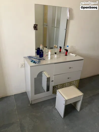 اثاث للبيع غرفة نوم اثاث مطبخ و صالون 4
