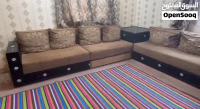 طقم كنب كورنر (زاوية) مستعمل بحالة جيدة جداً . 2